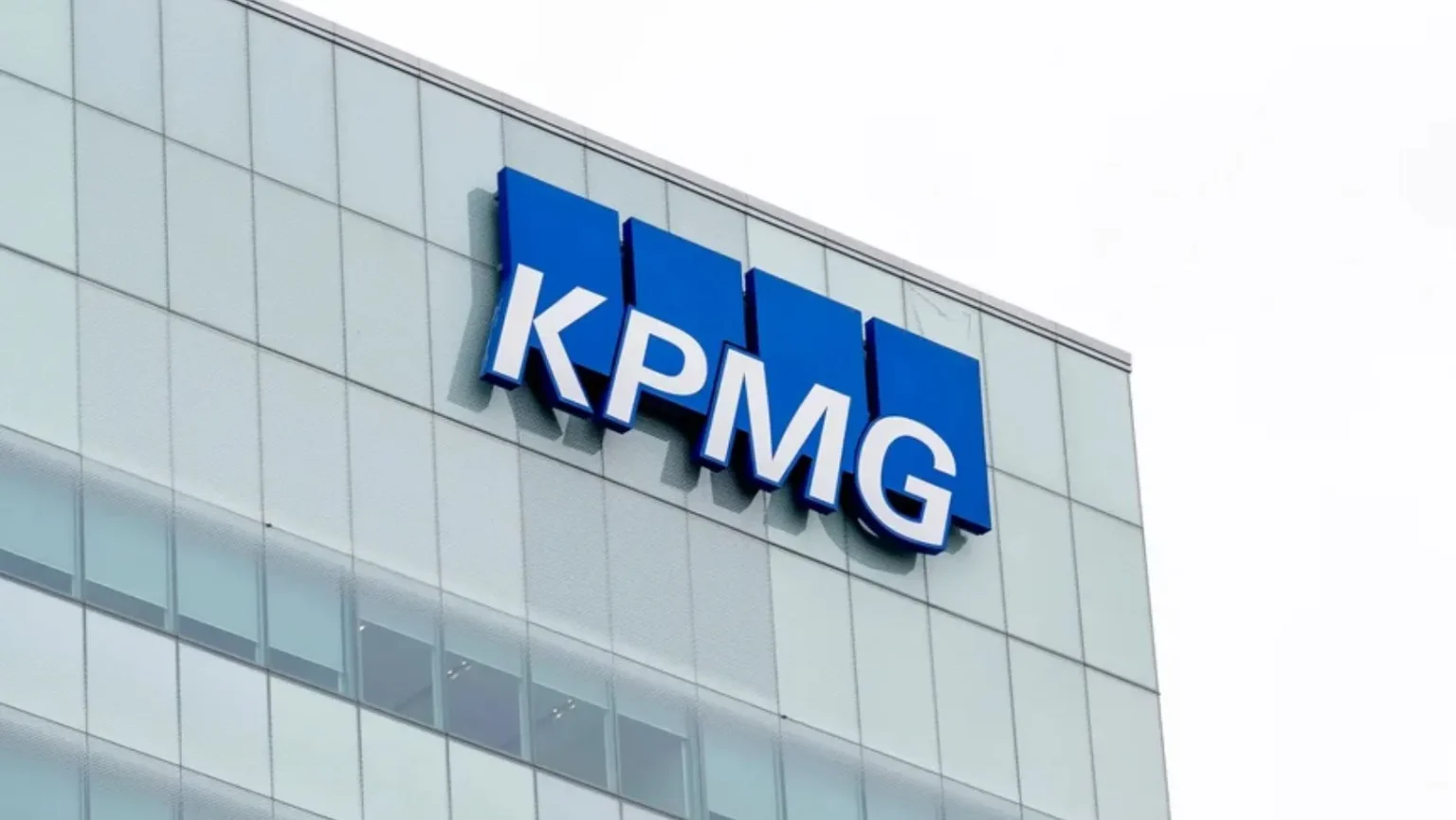 KPMG Walk in Drive