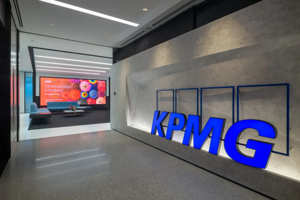 KPMG Financial Analyst Internship 2025